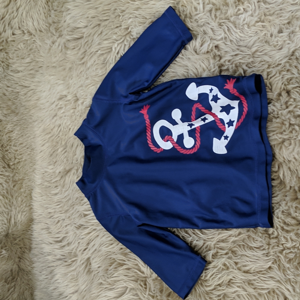 ▪️5/$20 Rashguards Tops 3/4 - Picture 2 of 6